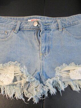 Adorable Juniors sz 4 High rise Jean shorts Hot Kiss with frays and lace.